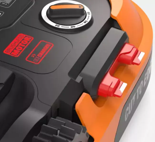 Robotic lawn mower WORX WR167E