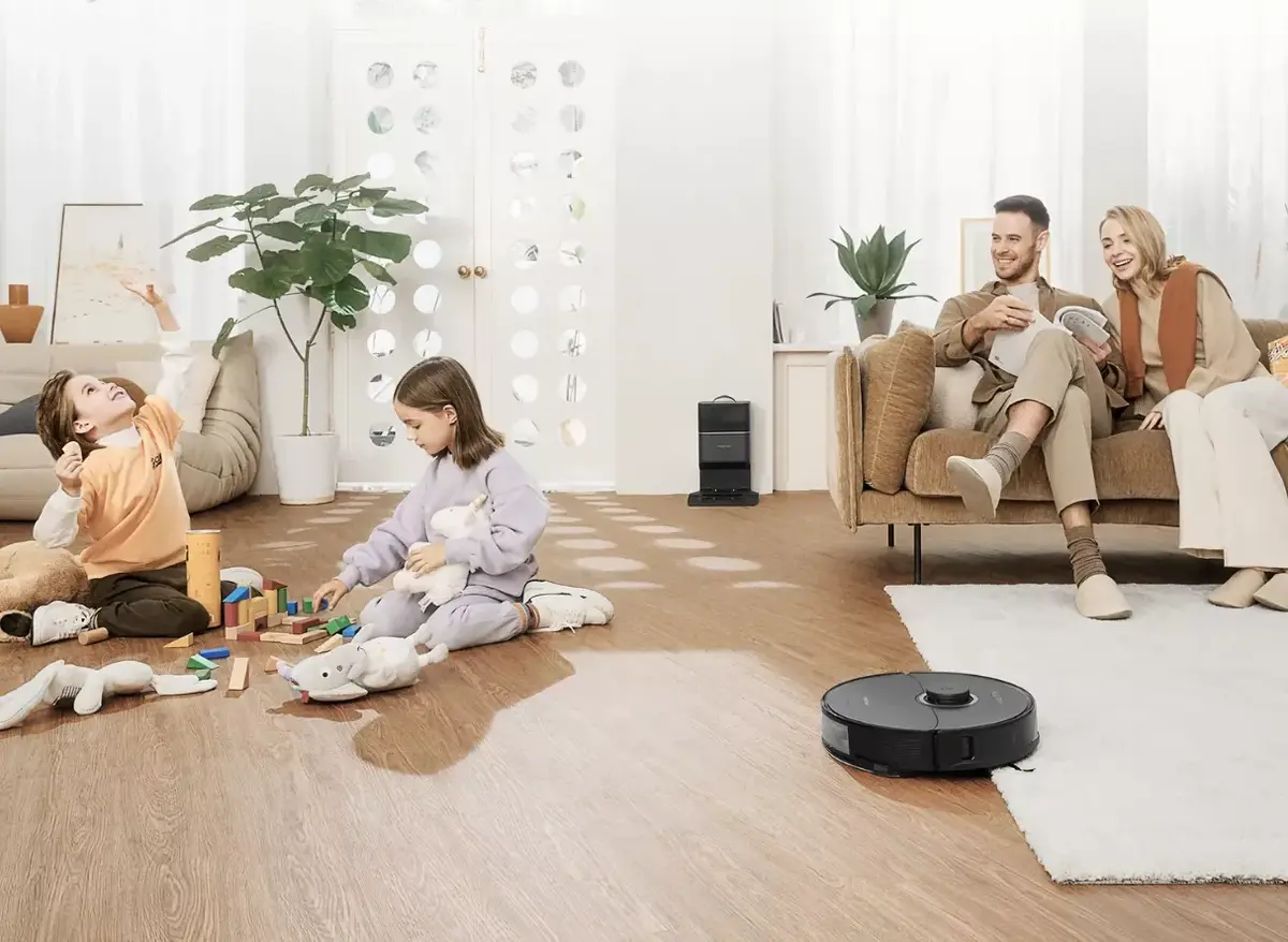 Robot Vacuum Cleaner Roborock S8+ black