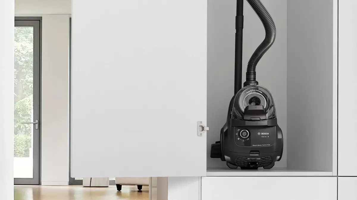 Cylinder vacuum Bosch Serie 4 BGC21X200 550 W Bagless 2 L